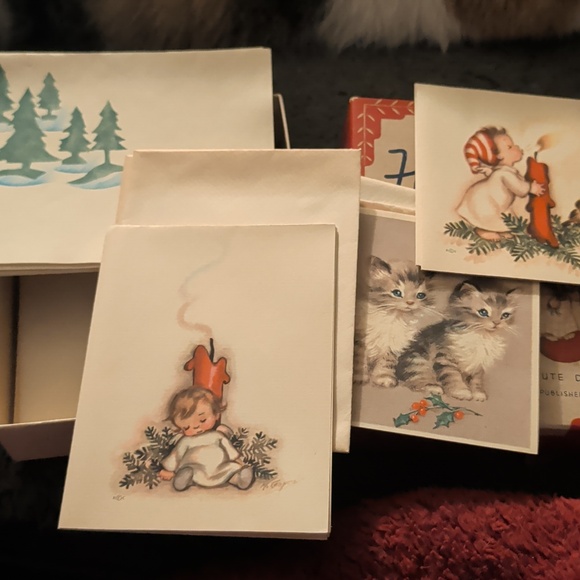 Vintage Cards In Box - Picture 2 of 4